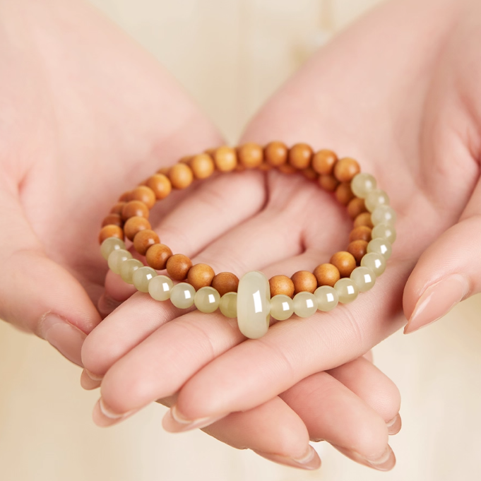 Qingshan Dai Laoshan Sandalwood Bracelet