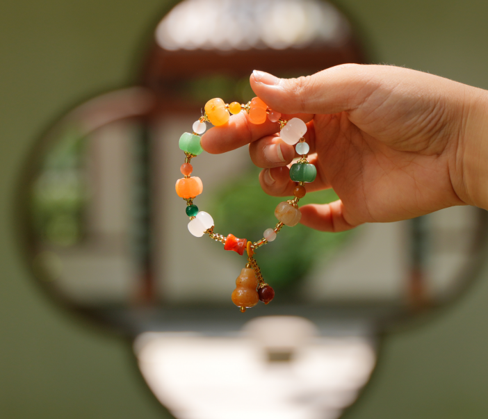 Pumpkin Bead Bracelet in Golden Silk Jade