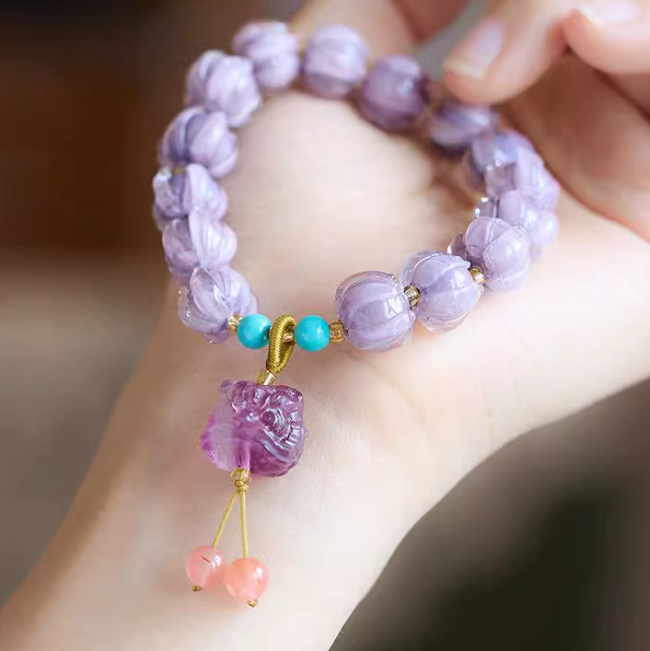 Twilight Amethyst Liuli Awakening Lion Bracelet